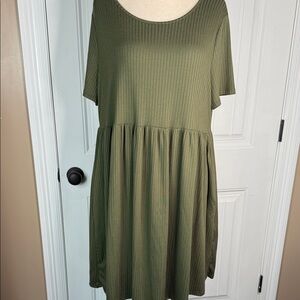 Vibe green Baby Doll dress with pockets Sz XL